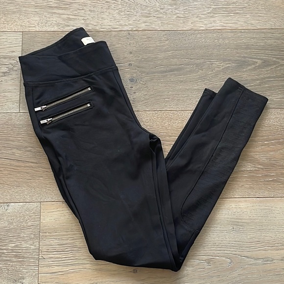 Abercrombie & Fitch Pants - Abercrombie & Fitch Black Moto Leggings -Small
